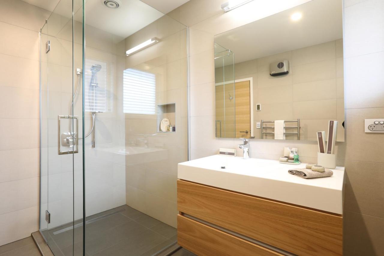 The Lodges At Transport World Invercargill Extérieur photo